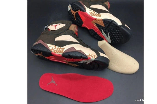 Patta Jordan 7 AT3375-200 Shimmer  AT3375-200 Retro 0519